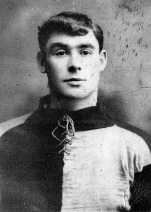 SHARP-DRESSED MAN: Sid Wheelhouse in an early Grimsby shirt – chocolate and blue quarters – soon after he signed from Shildon Athletic in 1907